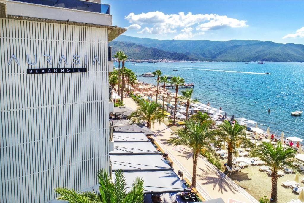 Aurasia Beach Hotel фото 36