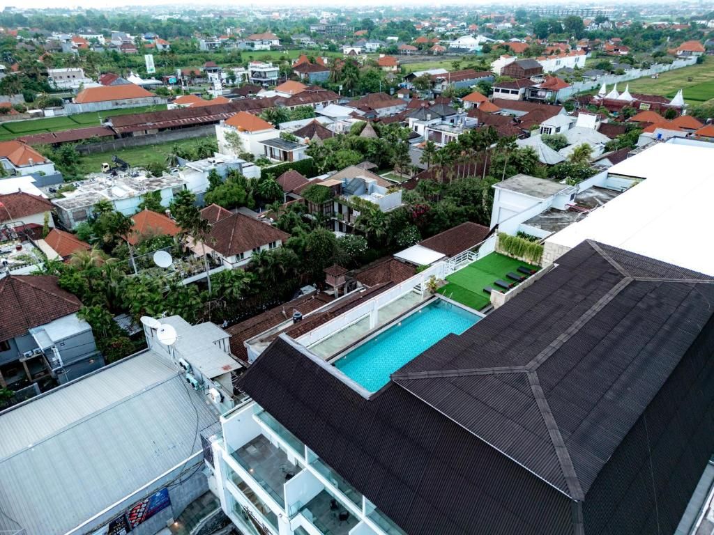 The Capital Hotel and Resort Seminyak фото 21