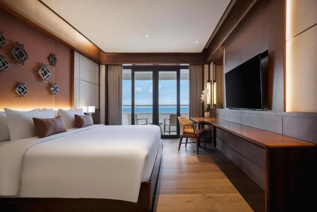 Bali Beach Hotel фото 2