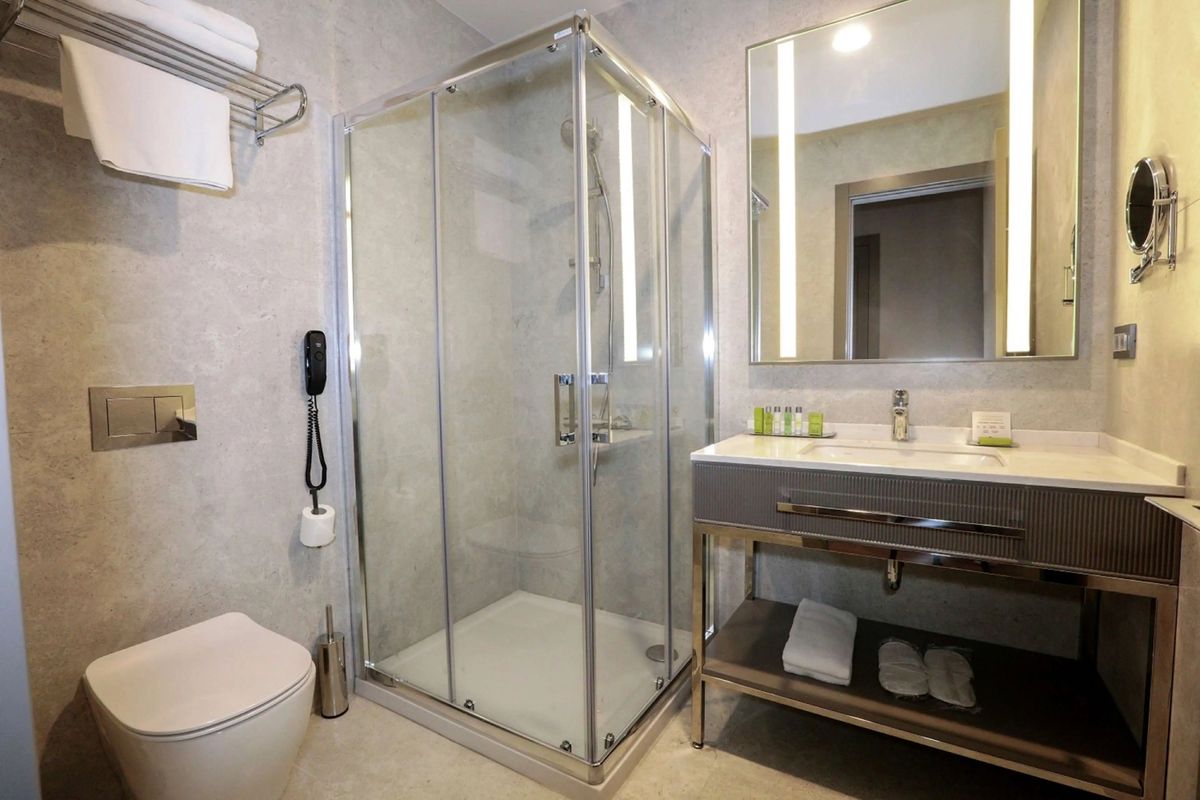 DoubleTree by Hilton Hotel Izmir Airport фото 9