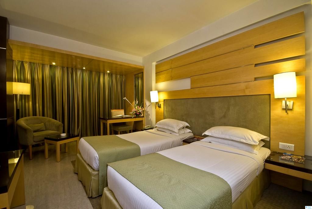 Peninsula Grand фото 13