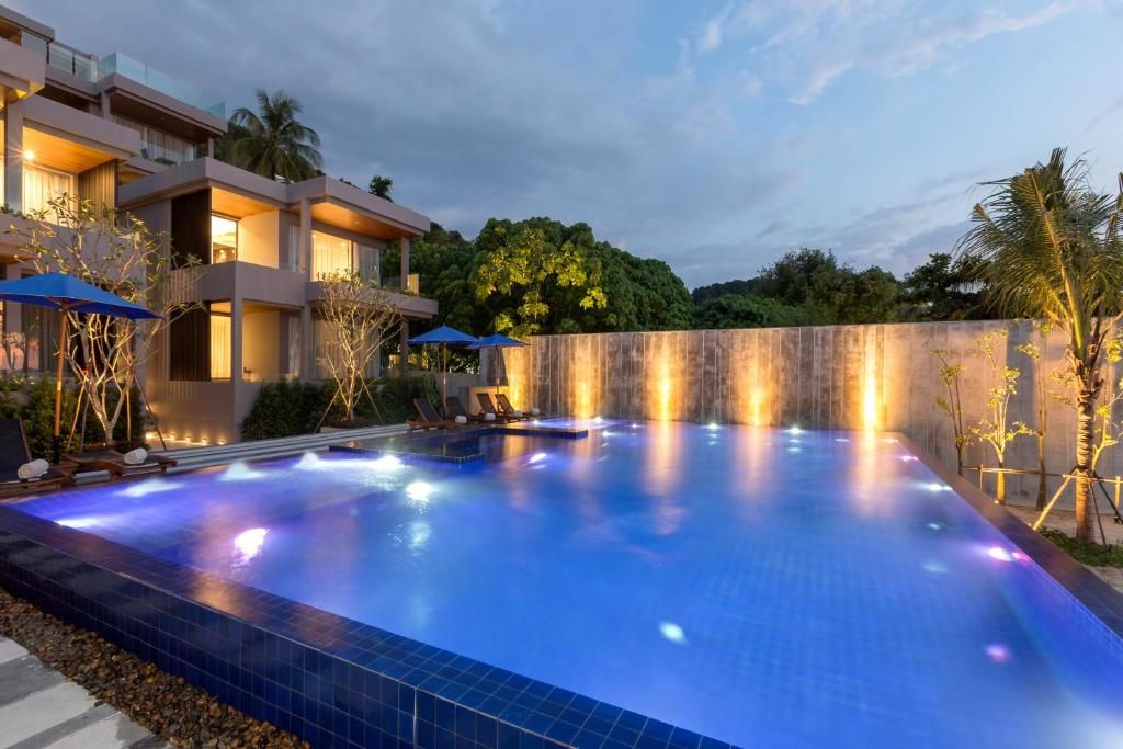 X10 Seaview Suites фото 56