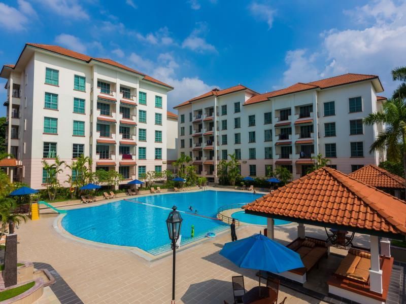 Diamond Westlake Suites фото 27