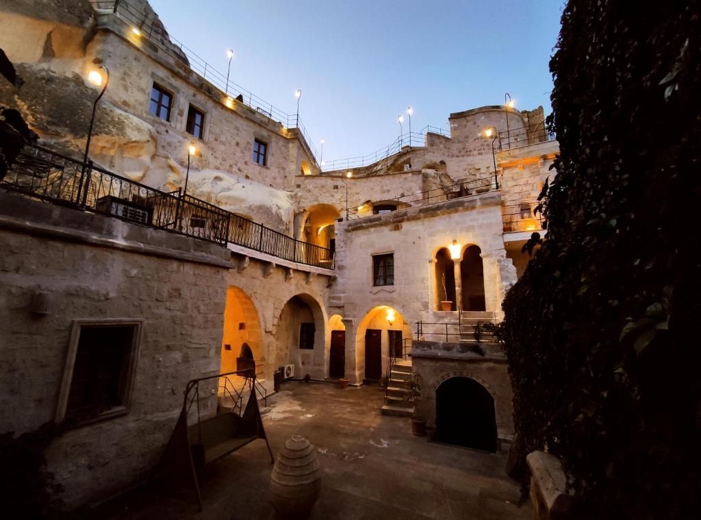 Dervish Cave House фото 24