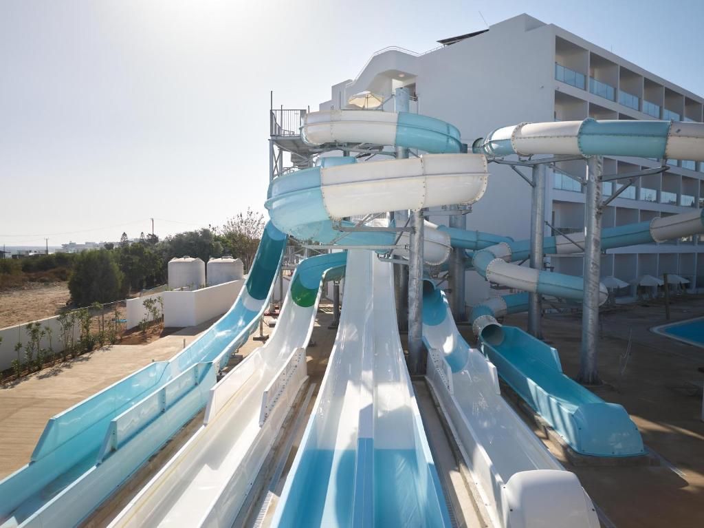 Maris Grand Waterpark Resort фото 26
