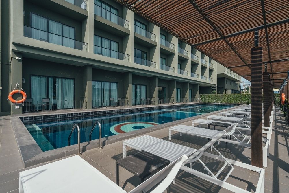 Sugar Marina Hotel Aviator Phuket Airport фото 8