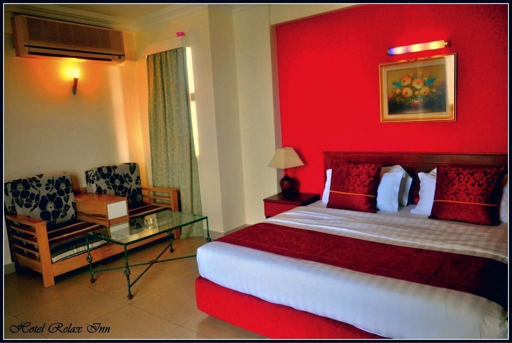 Hotel Relax Inn фото 1