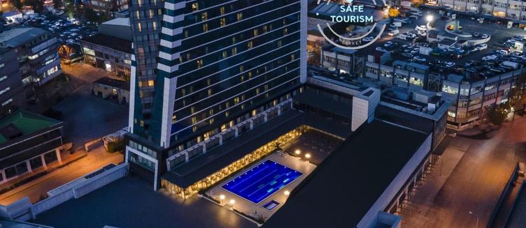 Фото отеля Titanic Business Golden Horn