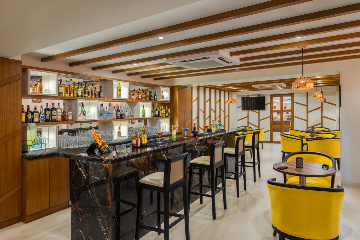Sobit Sarovar Portico фото 10