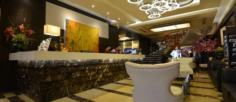 Фото отеля Ramada Manila Central Hotel