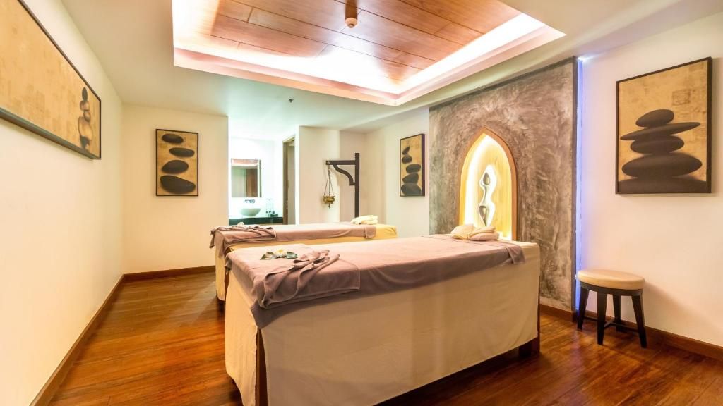 Holiday Inn Resort Phuket Karon Beach фото 22