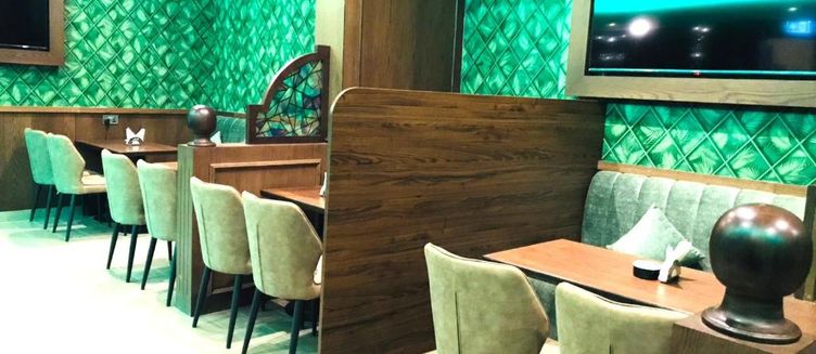 Фото отеля Concorde Inn Hotel