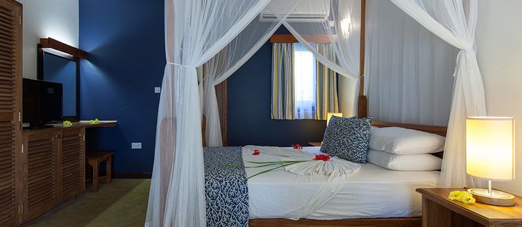 Фото отеля L'Hirondelle Self Catering Guest House