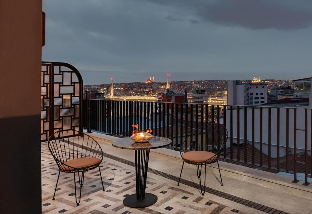 The Galata Istanbul Hotel - MGallery by Sofitel фото 7