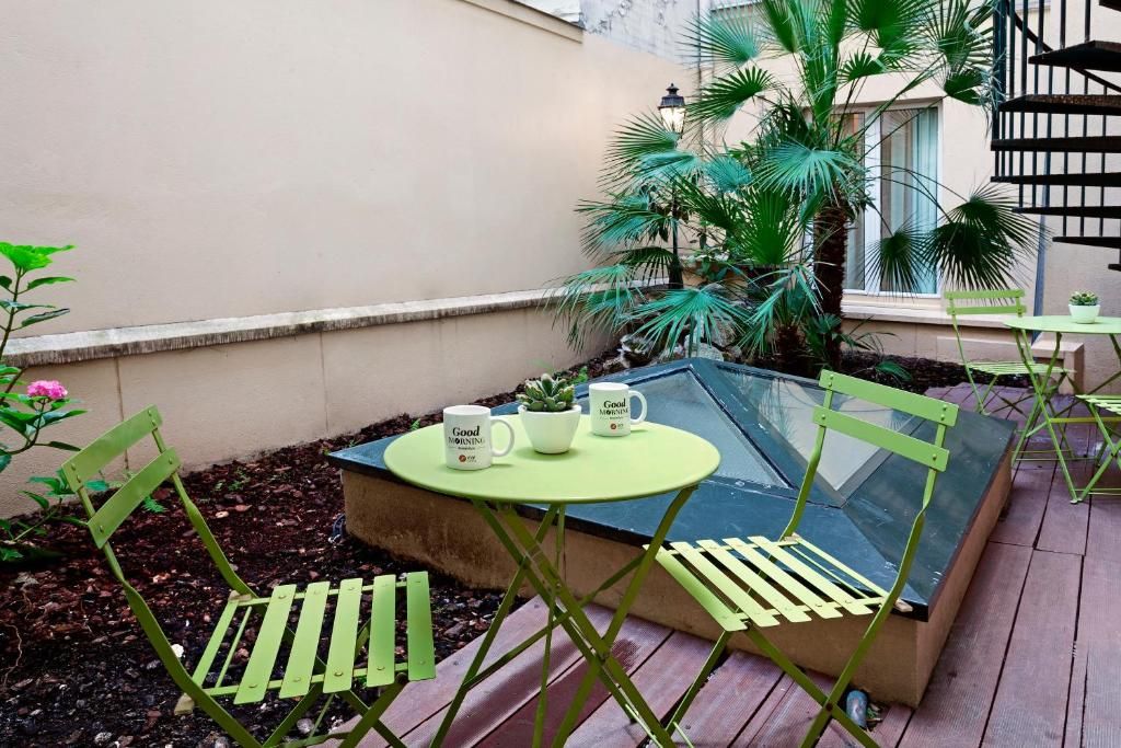 Exe Paris Centre Hotel фото 32