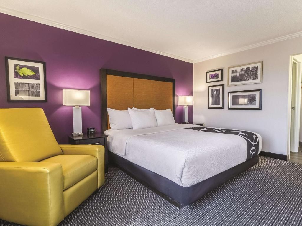 La Quinta Inn & Suites Miami Airport East фото 15