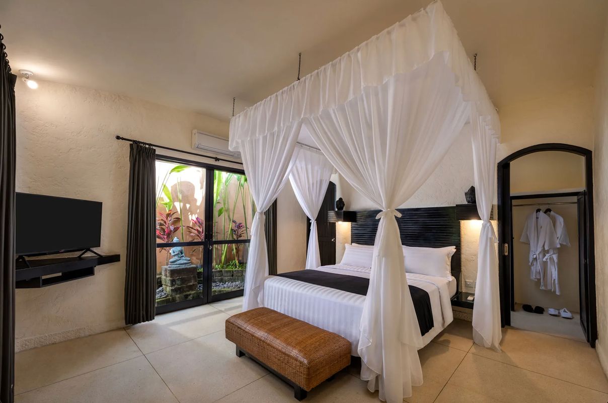 Impiana Private Villas Seminyak фото 2