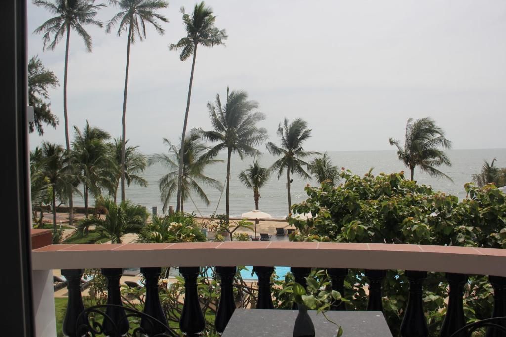 Dynasty Muine Beach Resort фото 97