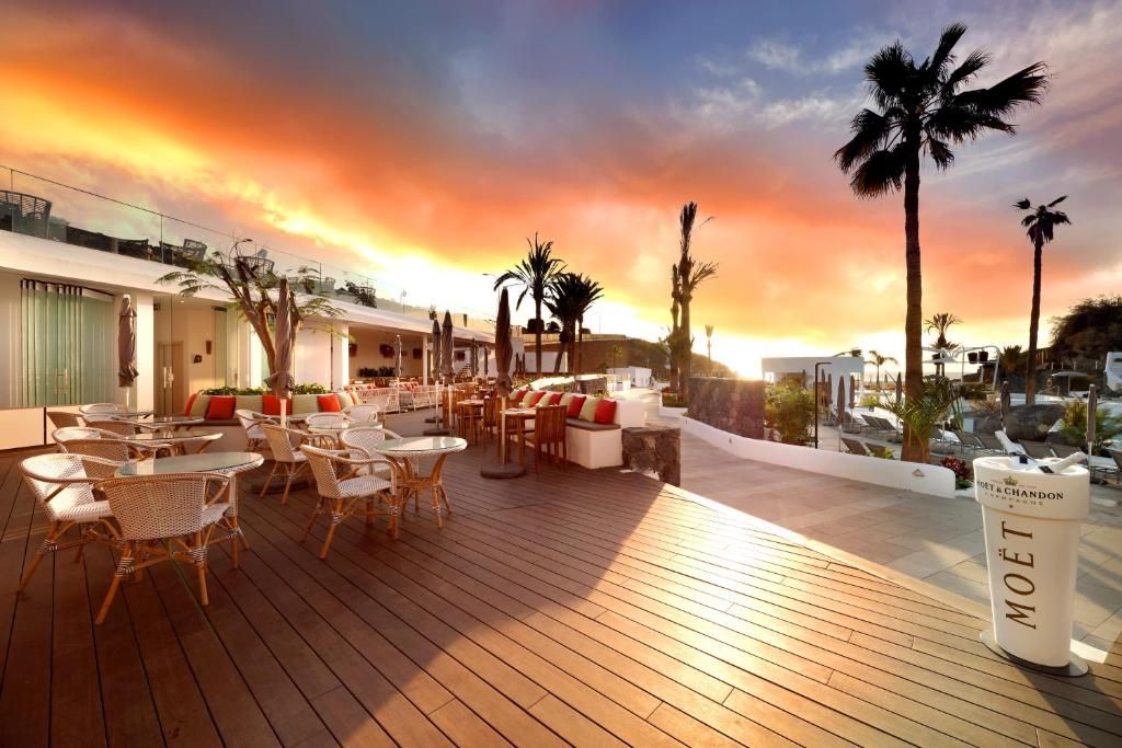 Hard Rock Hotel Tenerife фото 32