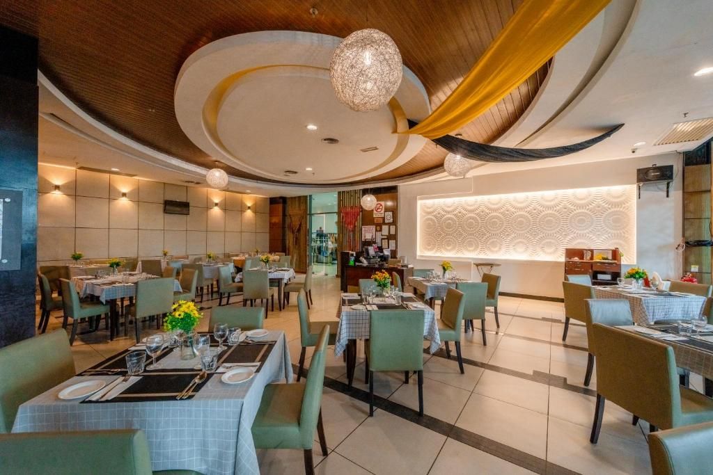 Adya Hotel Kuah Langkawi фото 17
