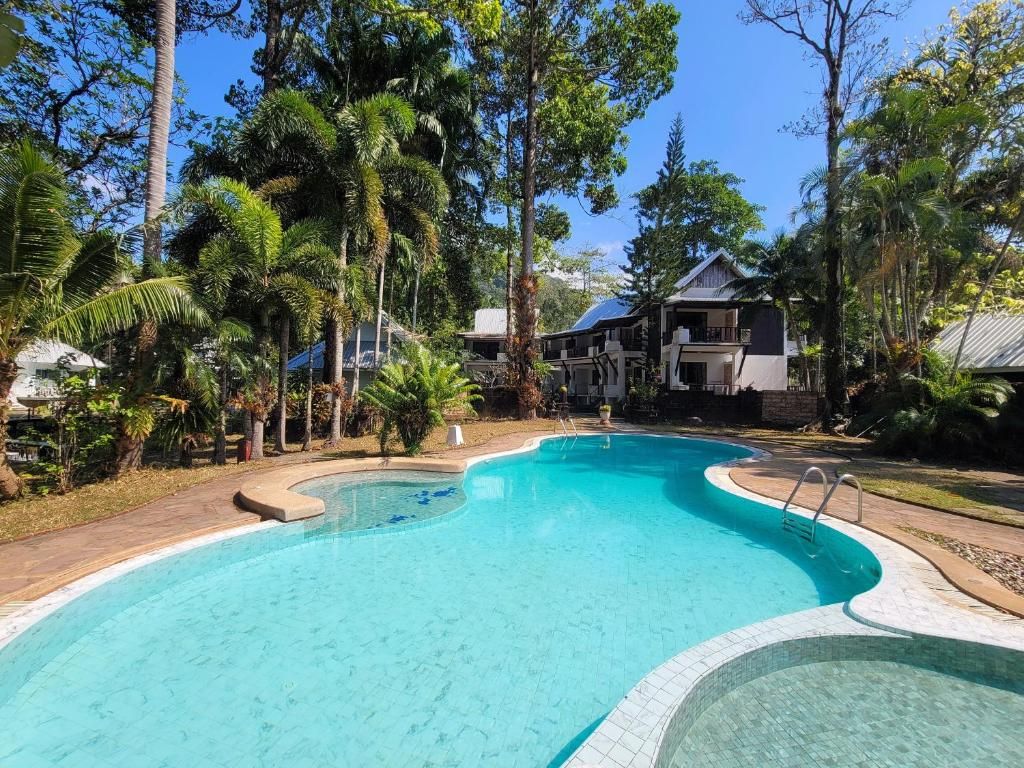 Koh Chang Cliff Beach Resort фото 69