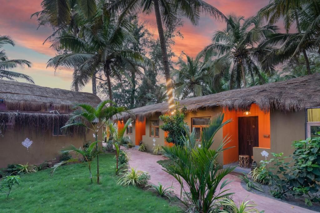 Amadi Beach Front Resort фото 34