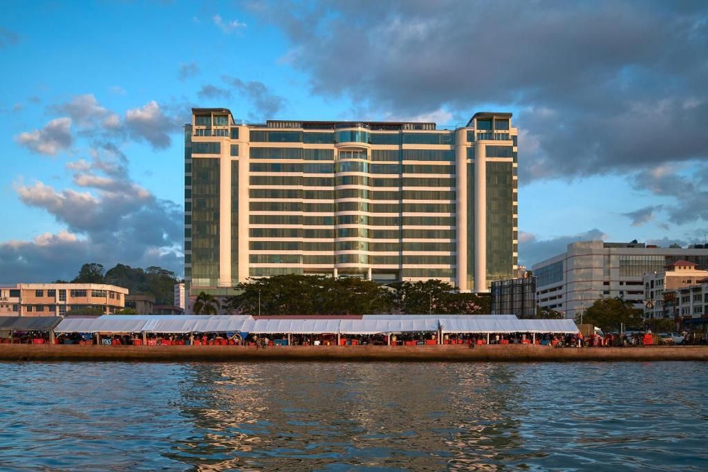 Le Meridien Kota Kinabalu фото 48