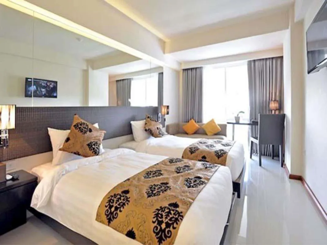 Solaris Hotel Kuta фото 23