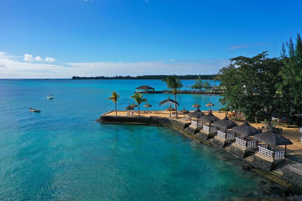 Coral Azur Beach Resort Mont Choisy фото 36