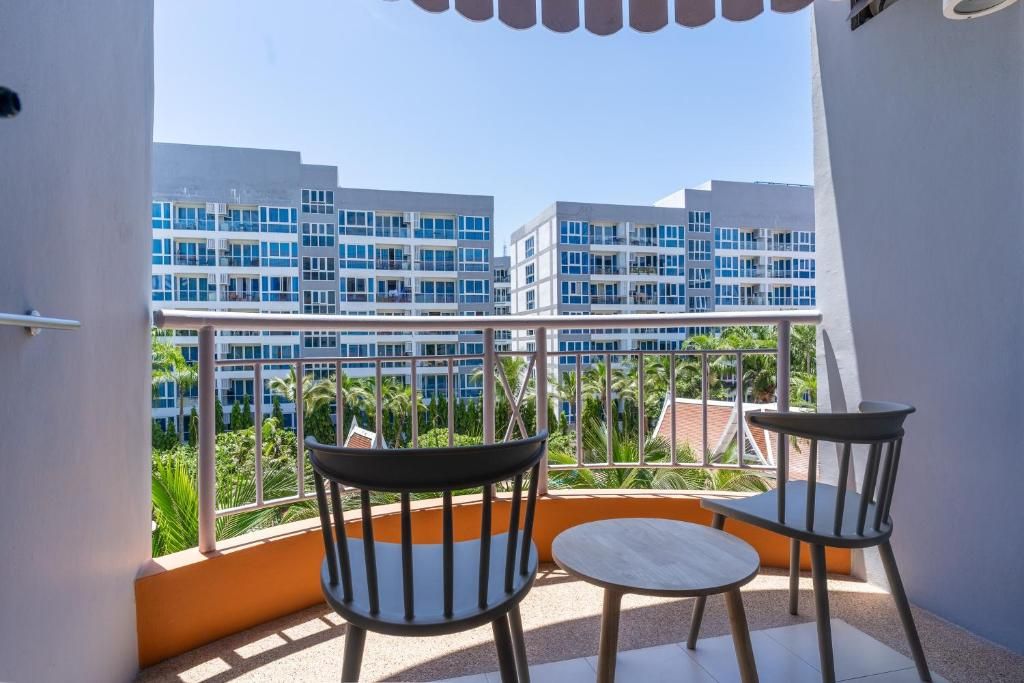 Heeton Concept Hotel Pattaya фото 75