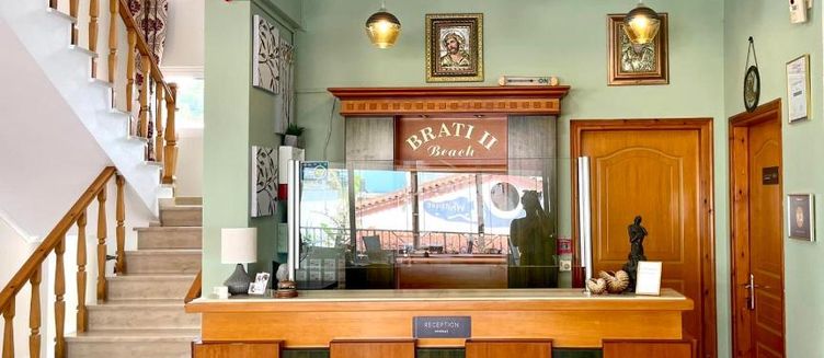 Фото отеля Brati II Beach Hotel