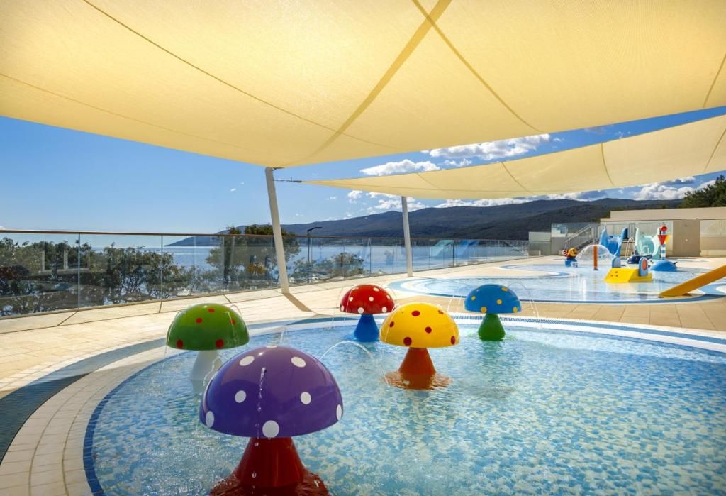 Valamar Bellevue Hotel & Residence фото 48