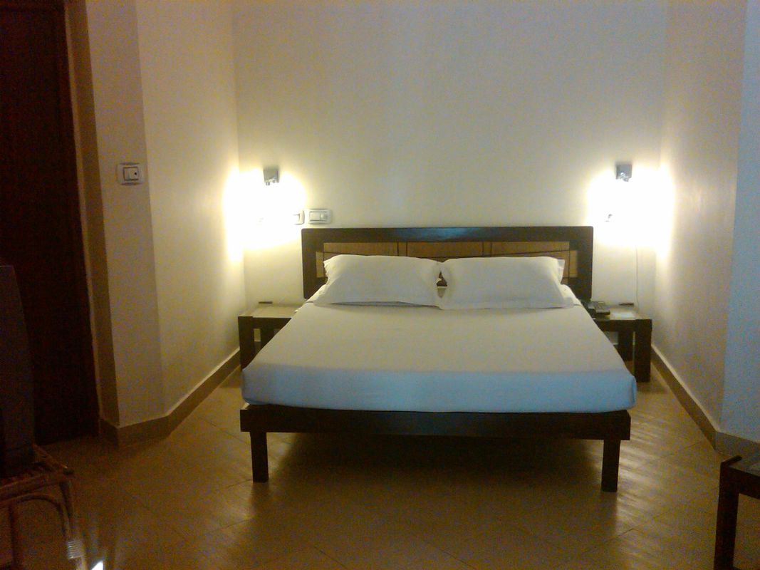Deshadan Cliff & Beach Resort фото 2