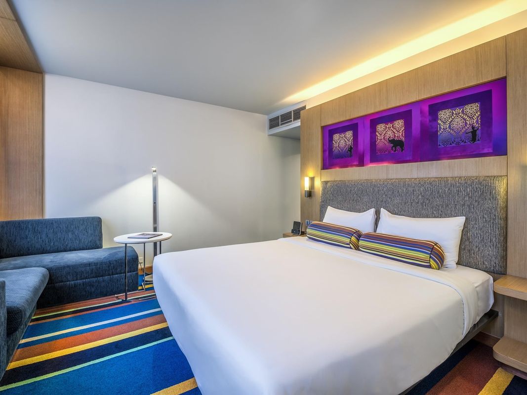 Aloft Bangkok - Sukhumvit 11 фото 7