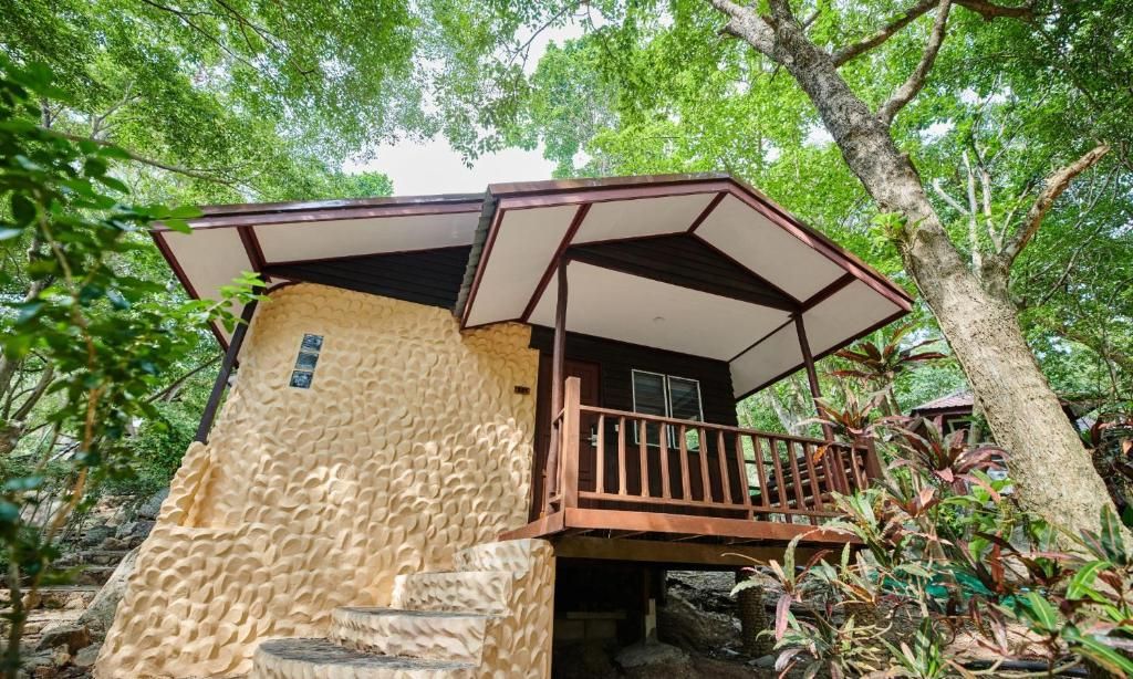 Montalay Beach Resort фото 56