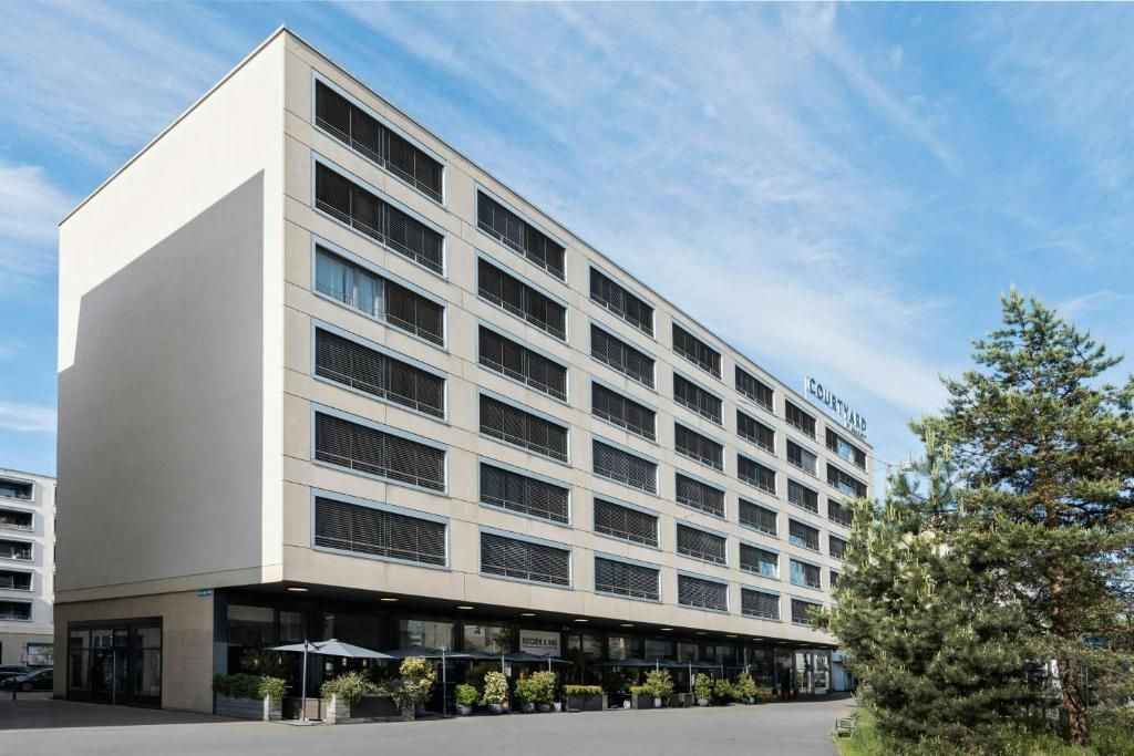 Courtyard by Marriott Zurich North фото 54