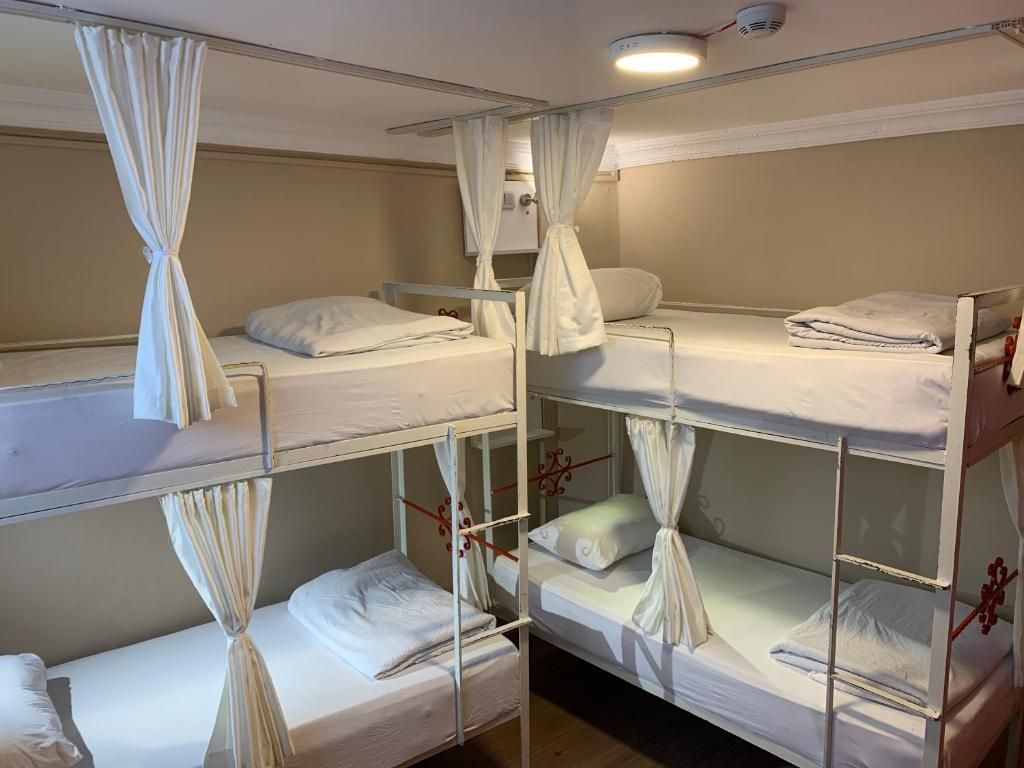 Хостел «Antique Hostel» фото 8