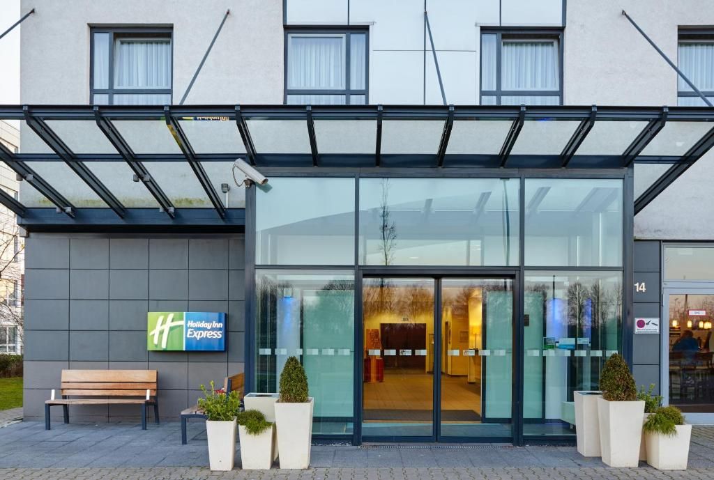 Holiday Inn Express Duesseldorf - City North фото 12