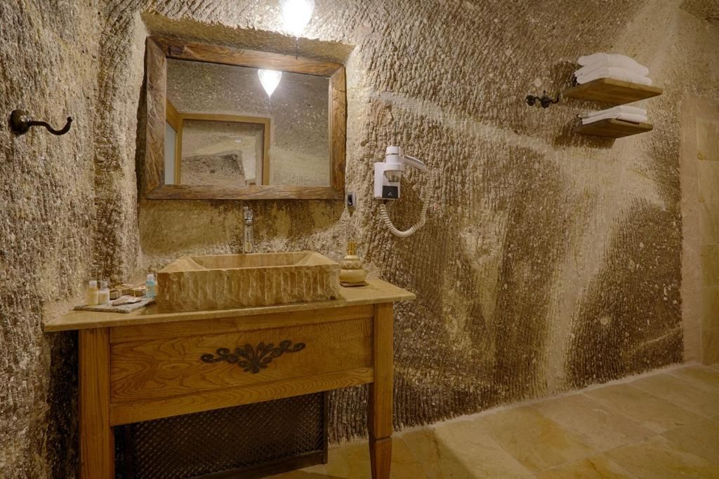 Hera Cave Suites фото 33
