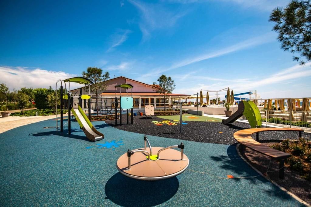Superior Mobile Homes in Camping Kazela фото 9