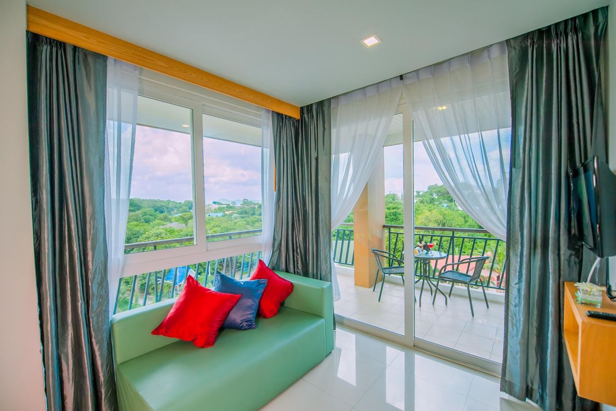 Grand Nai Harn Suites фото 23