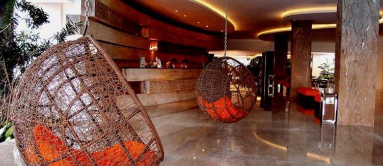 Фото отеля B Hotel Bali & Spa