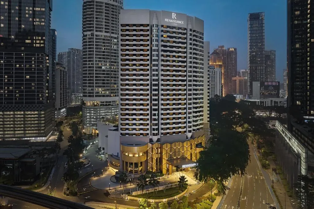 Renaissance Kuala Lumpur Hotel фото 3