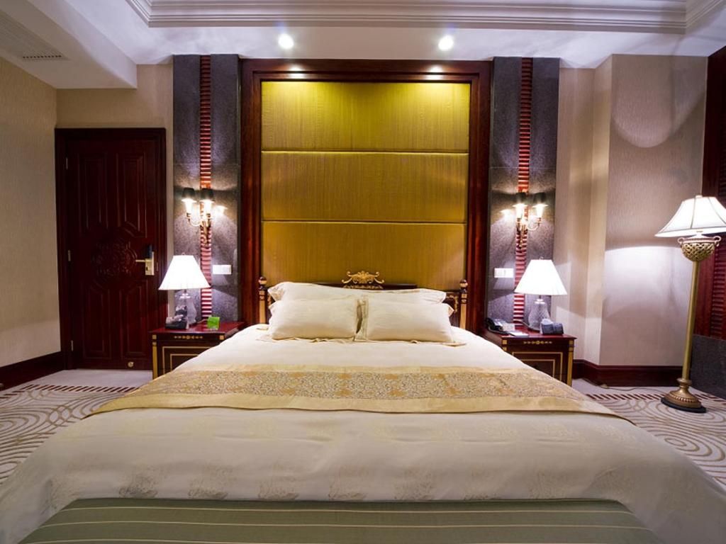 Ramada Plaza Sino-bay фото 18