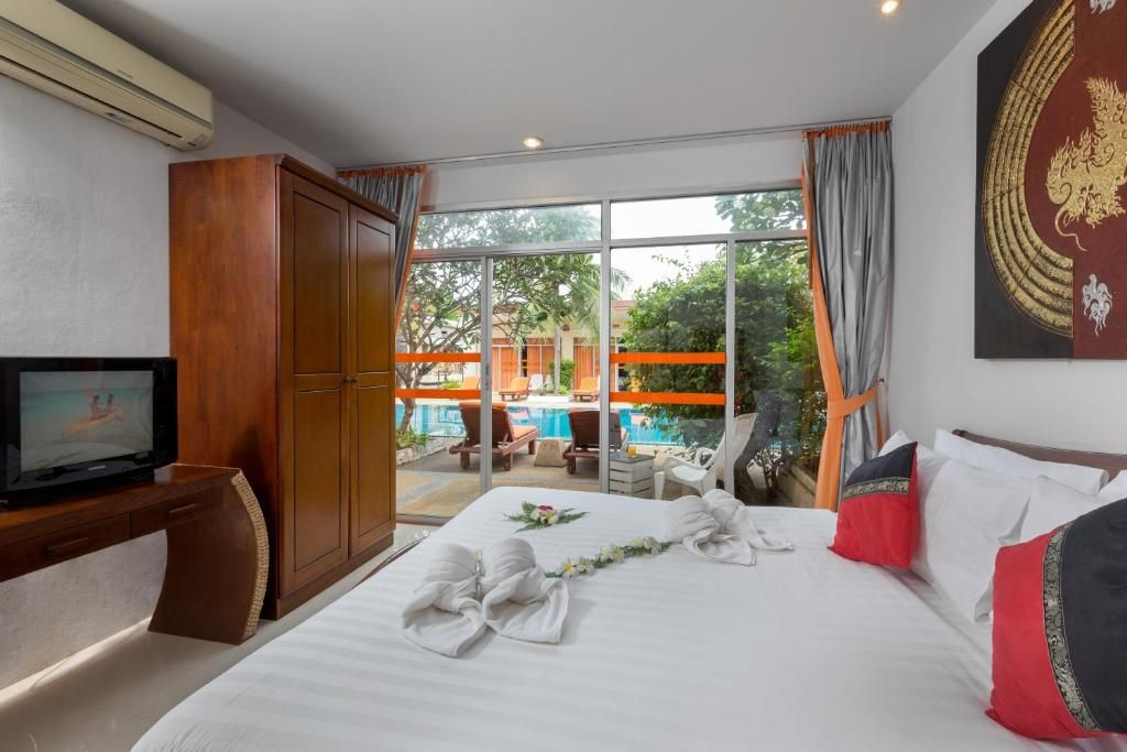 Phuket Sea Resort фото 33