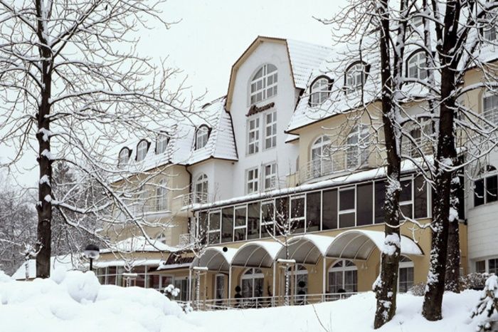 Hotel Miramare Luhačovice фото 1