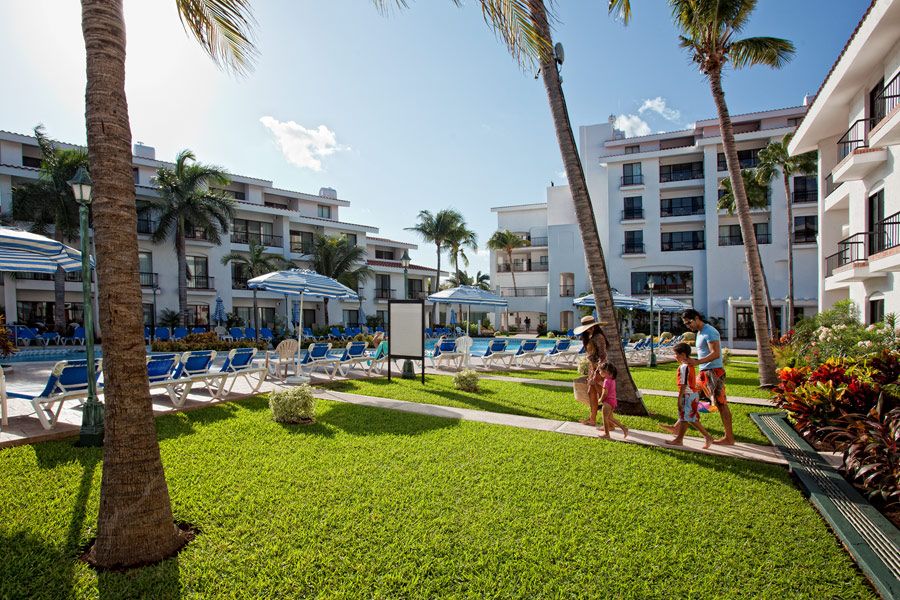 The Royal Cancun, an All Suites Resort фото 34