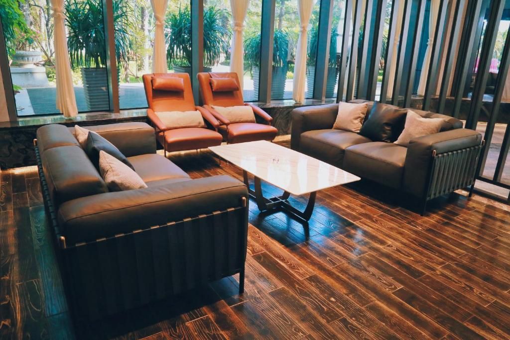 Holiday Inn Haikou West Coast by IHG фото 39
