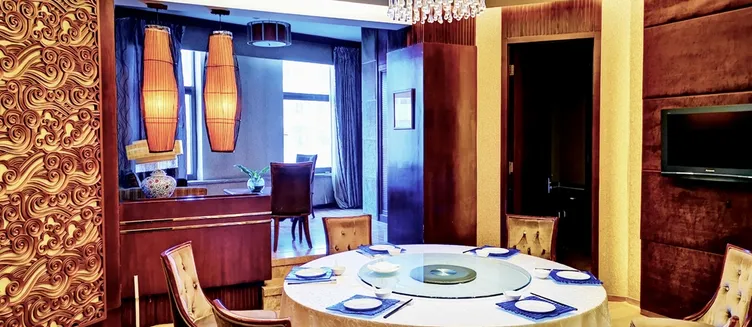 Фото отеля Yuyang Hotel