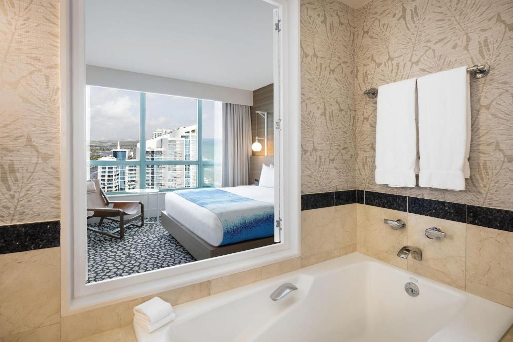 The Diplomat Beach Resort Hollywood, Curio Collection by Hilton фото 27